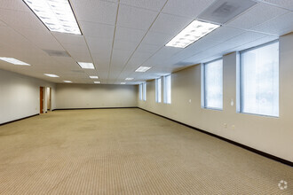 3191 Maguire Blvd, Orlando, FL for lease Interior Photo- Image 1 of 6