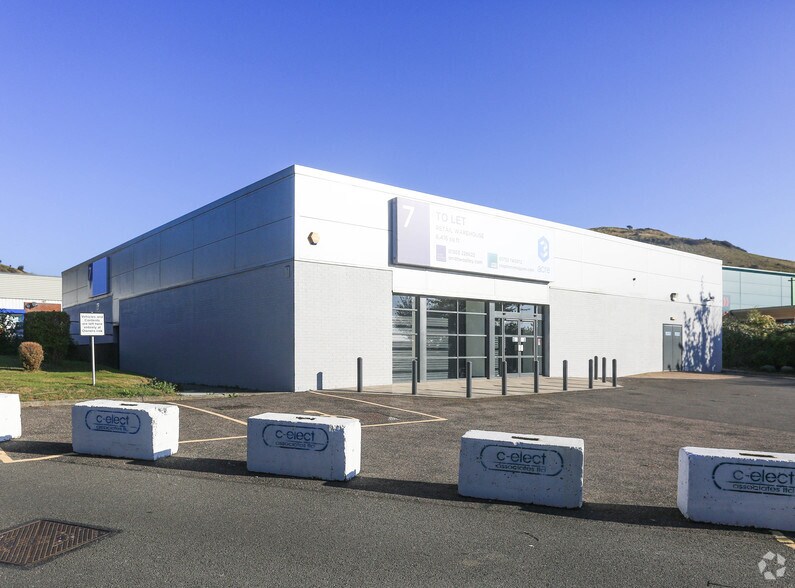 Park Farm Rd, Folkestone, CT19 5FG