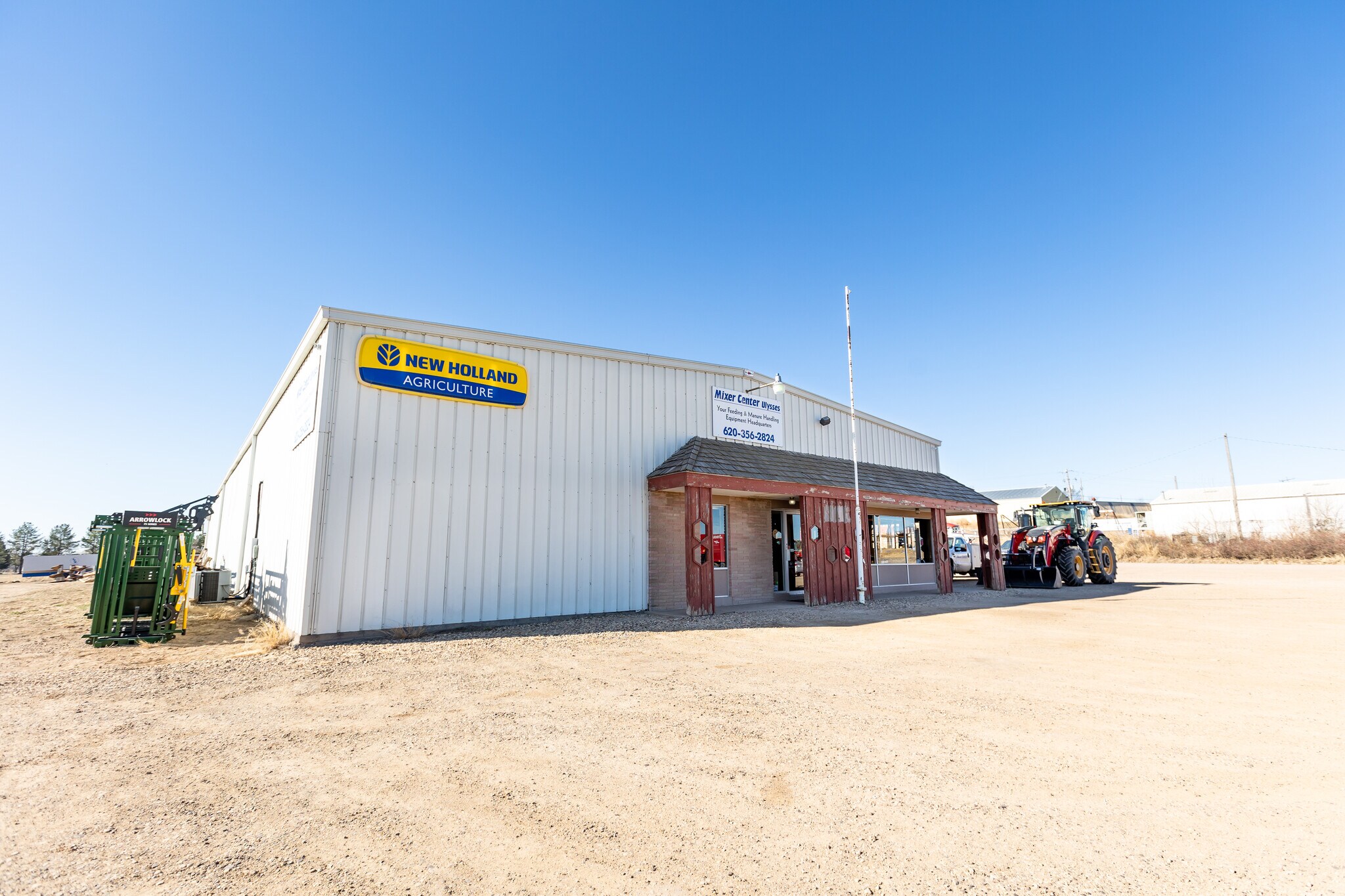 1407 E Oklahoma Ave, Ulysses, KS for sale Primary Photo- Image 1 of 1