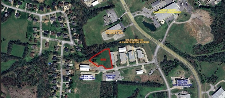 1204 & 1210 Longleaf Drive | 1.88 Acres portfolio of 2 properties for sale on LoopNet.com - Building Photo - Image 3 of 3