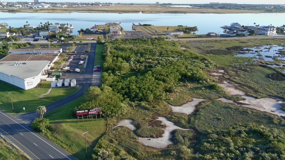 8626 Teichman Rd, Galveston, TX for sale - Building Photo - Image 2 of 17