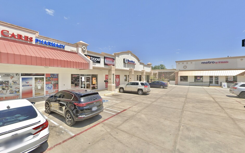 1400 N Westgate Dr, Weslaco, TX for lease - Building Photo - Image 1 of 15