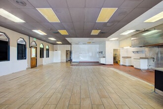 Floyd, Modesto, CA for lease Building Photo- Image 1 of 3