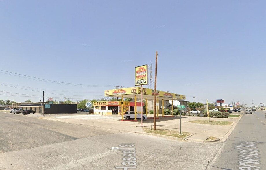 2828 Sherwood Way, San Angelo TX - Gas Station