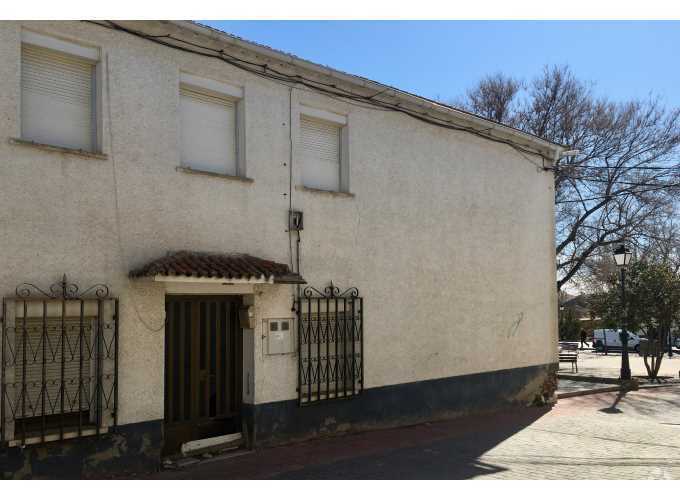 Calle San Miguel, 2, Talamanca de Jarama, Madrid for sale - Building Photo - Image 1 of 8