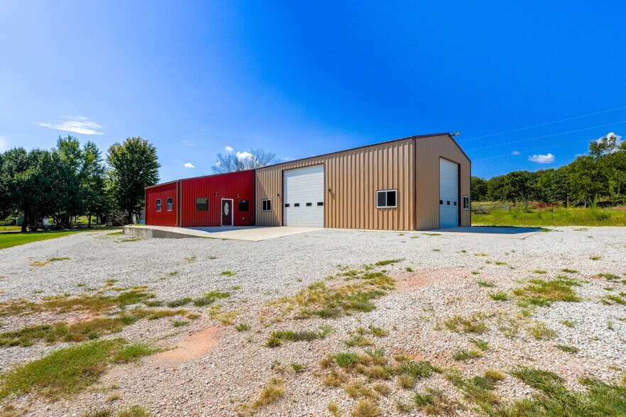 352247 E 1040, Prague, OK for lease - Building Photo - Image 2 of 23