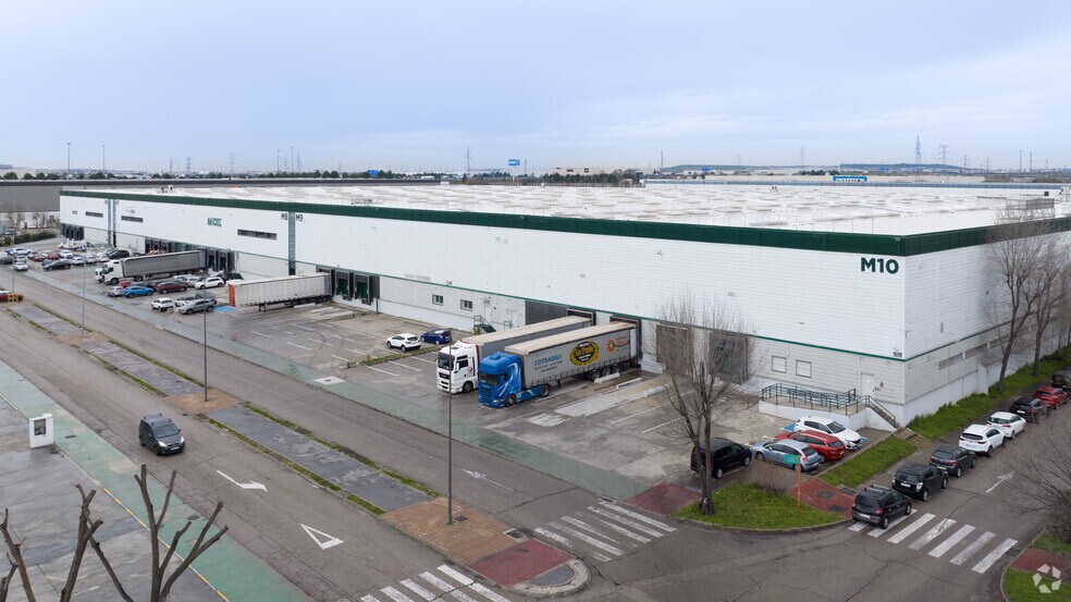 Industrial in Getafe, Madrid for lease - Building Photo - Image 3 of 4