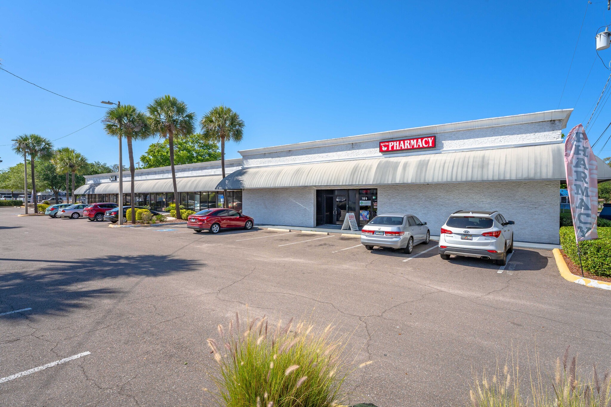 1010 E Busch Blvd, Tampa, FL 33612 Busch Point Plaza