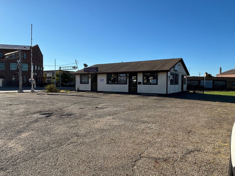 901 Market Ave S, Canton, OH for sale - Building Photo - Image 2 of 4