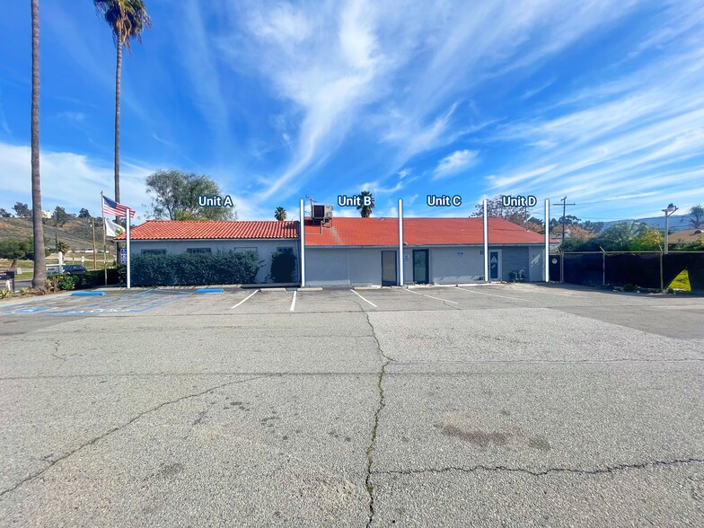16899 Lakeshore Dr, Lake Elsinore, CA for lease - Building Photo - Image 1 of 23