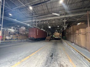 1000 S 2nd St, Harrison, NJ for lease Interior Photo- Image 2 of 4