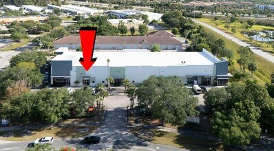 7995 SW Jack James Dr, Stuart, FL for lease Building Photo- Image 1 of 9