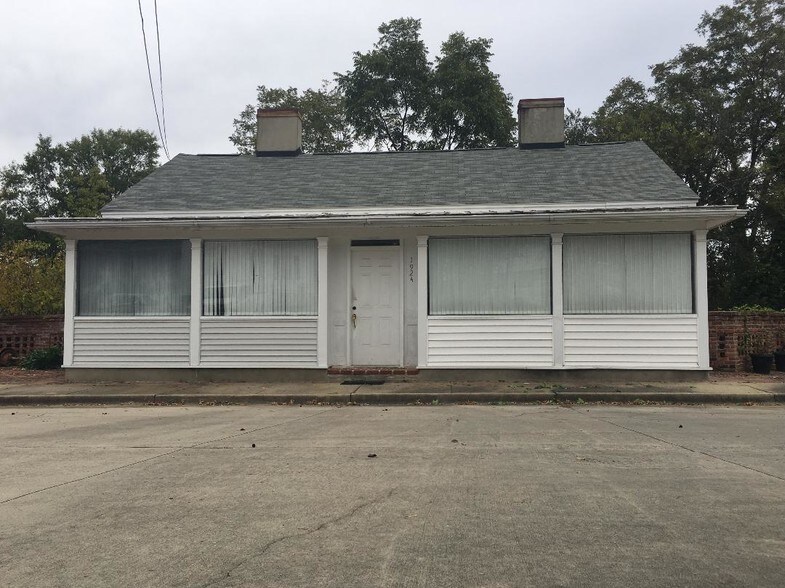 1924 Barnwell St, Columbia, SC 29201