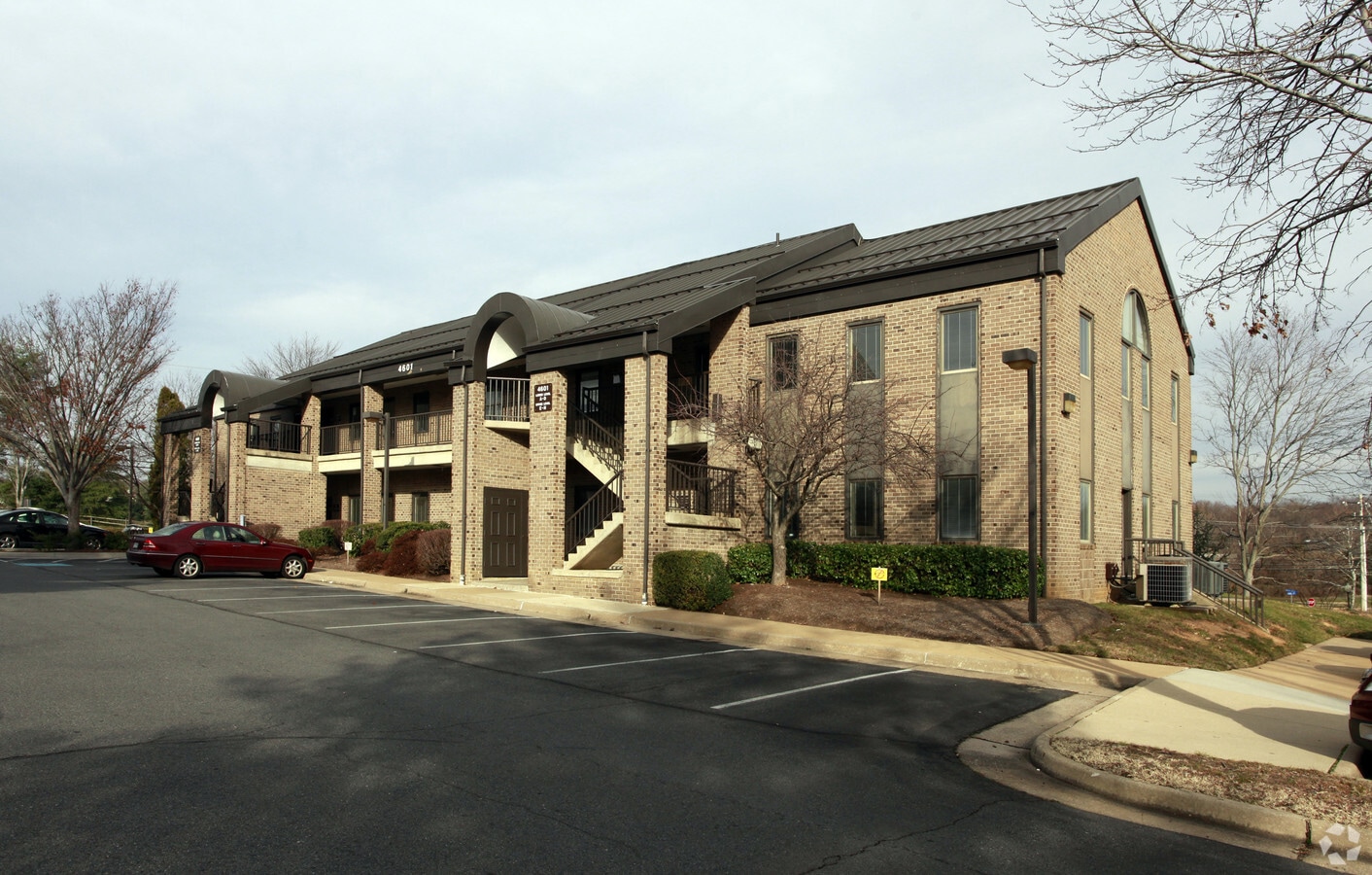 4601 Pinecrest Office Park Dr, Alexandria, VA 22312