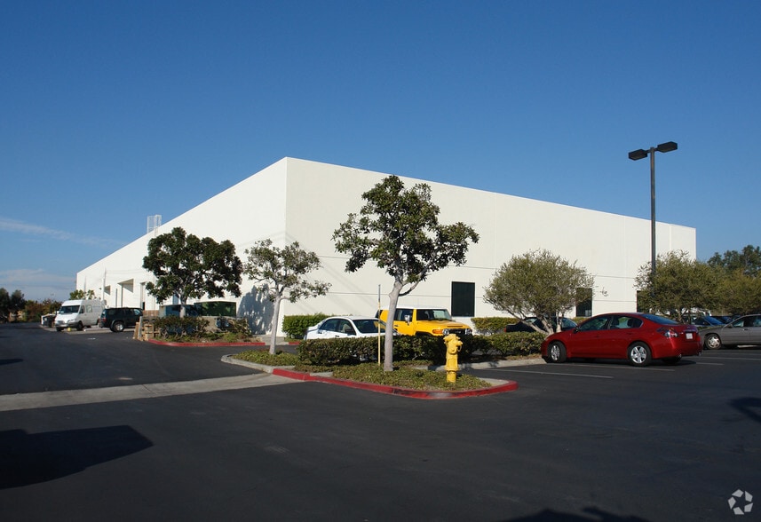 630 Bay Blvd, Chula Vista, CA for lease - Building Photo - Image 2 of 16