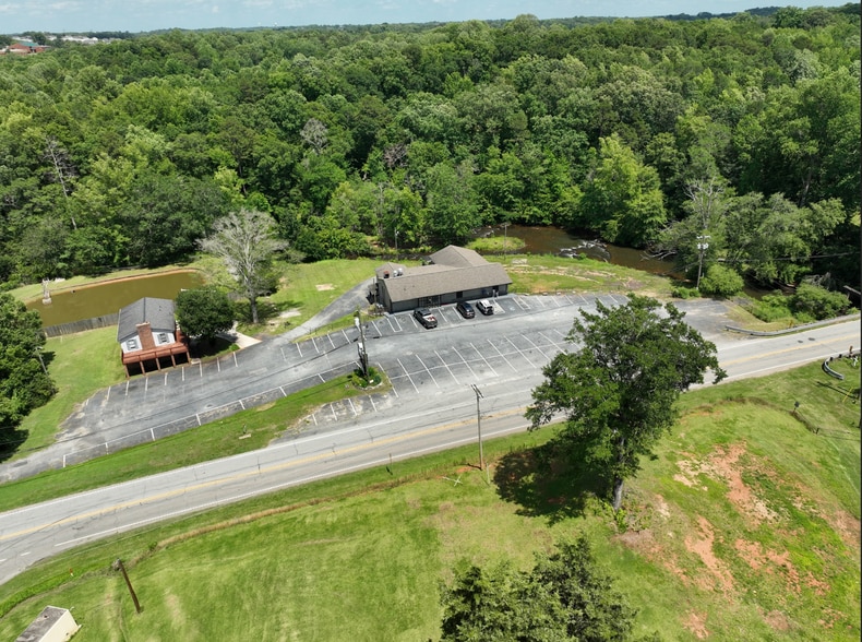 3100 N Highway 14, Greer, SC for lease - Building Photo - Image 2 of 14