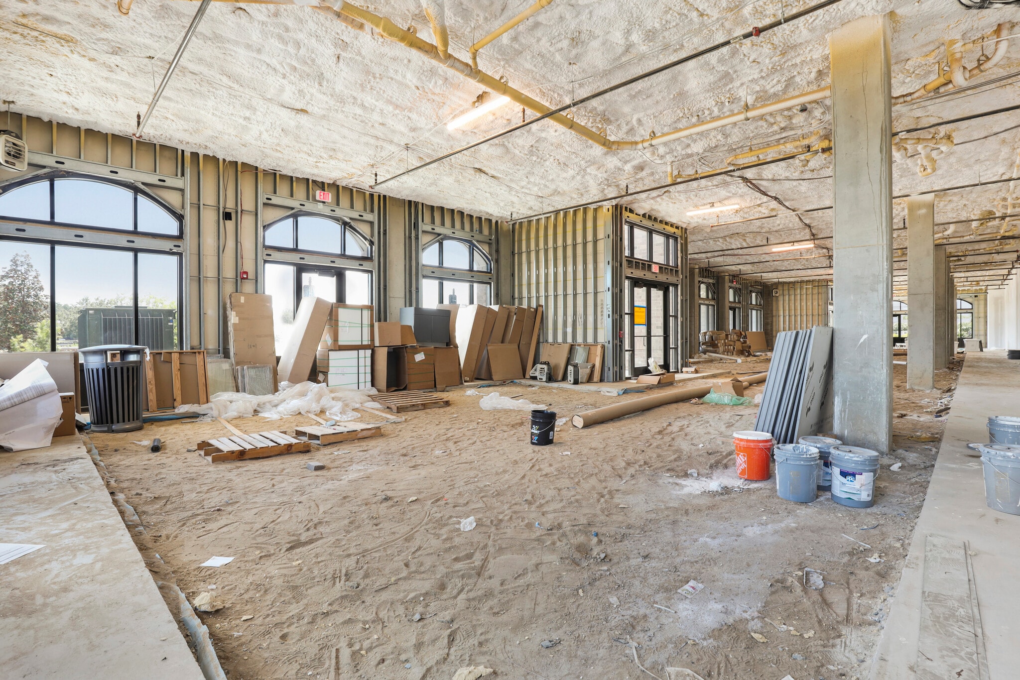 5 Resort Dr, Savannah, GA for lease Interior Photo- Image 1 of 5