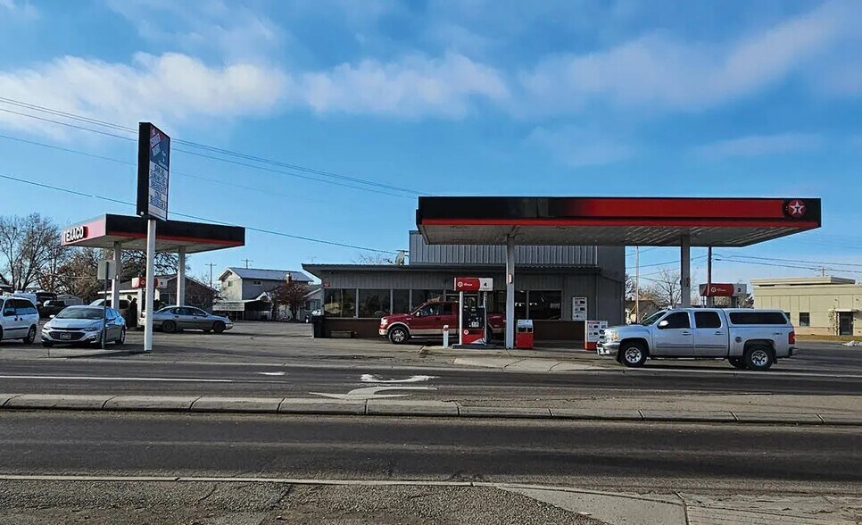 651 Broadway Ave S, Buhl, ID 83316 Texaco