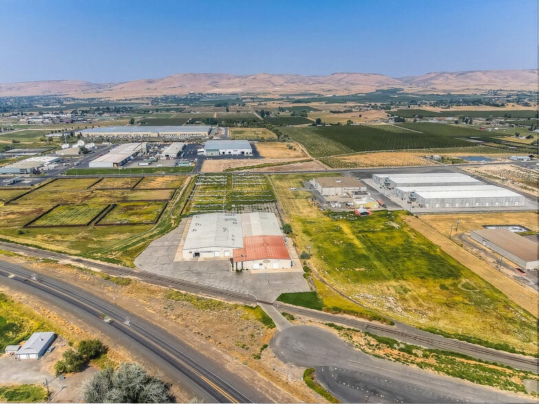 503 W Prospect Rd, Moxee, WA for lease - Building Photo - Image 2 of 22