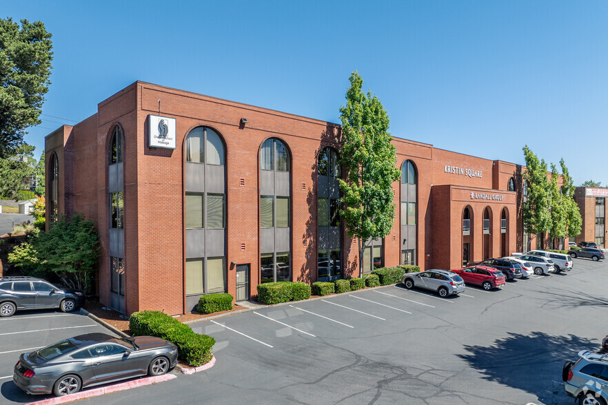 9500 SW Barbur Blvd, Portland, OR for lease - Building Photo - Image 3 of 11