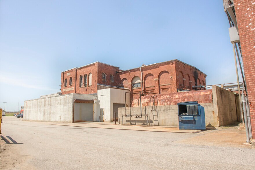 100 Mechanic St, Pawcatuck, CT 06379 Industrial for Lease