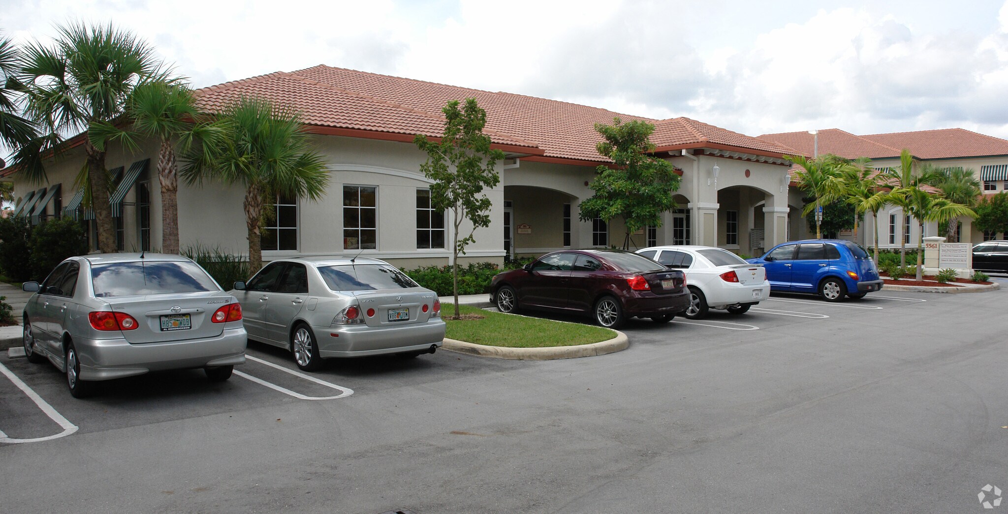 5561 N University Dr, Coral Springs, FL for sale Primary Photo- Image 1 of 1