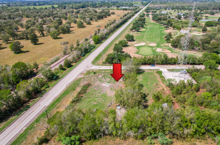 11601 FM 2759 Rd, Richmond, TX for sale - Building Photo - Image 3 of 18