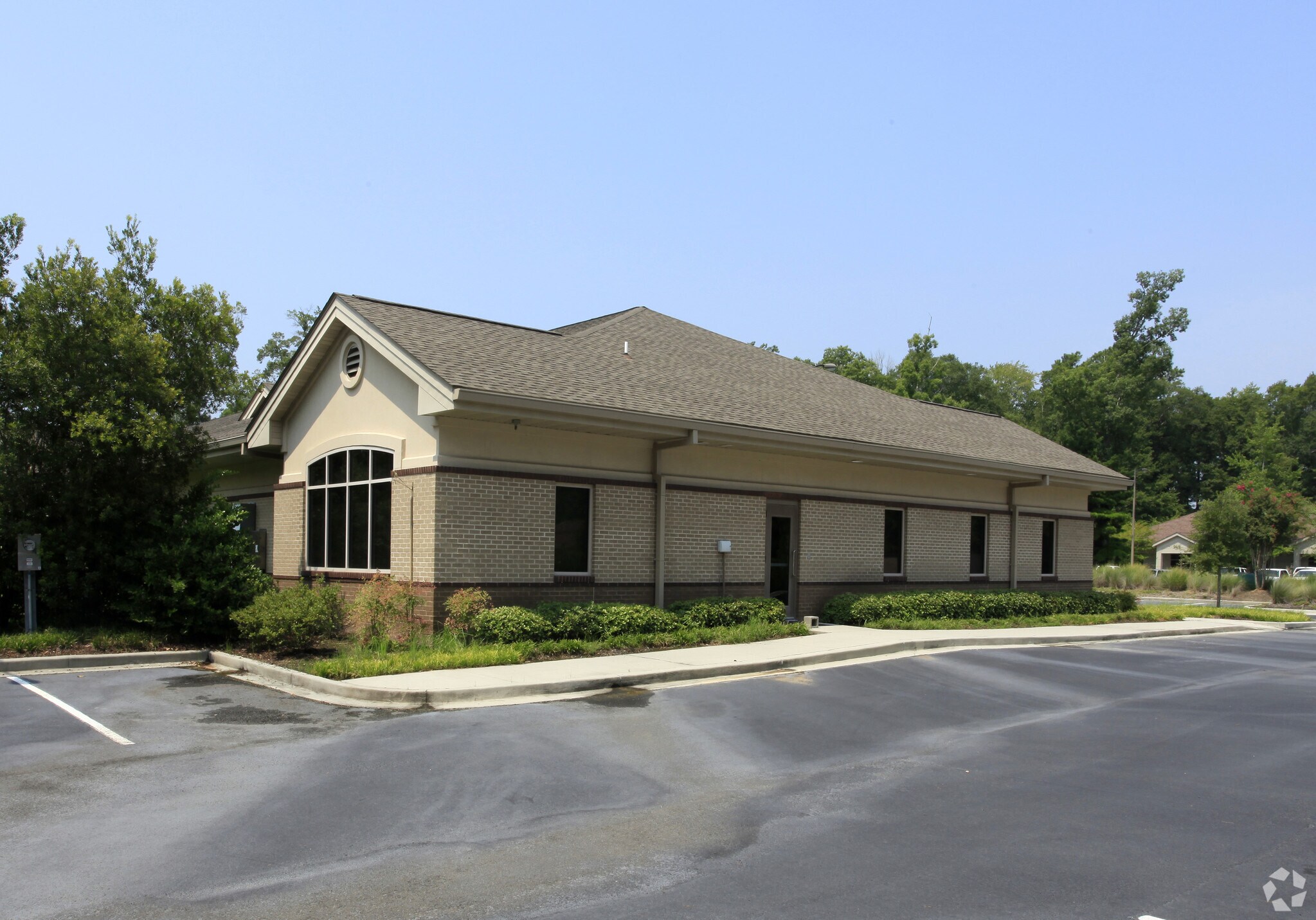 30 Park Of Commerce Way, Savannah, GA for sale Primary Photo- Image 1 of 1