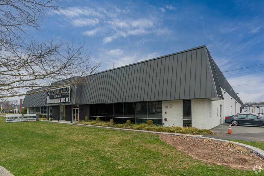 55 Passaic Ave, Fairfield, NJ for lease - Building Photo - Image 1 of 5