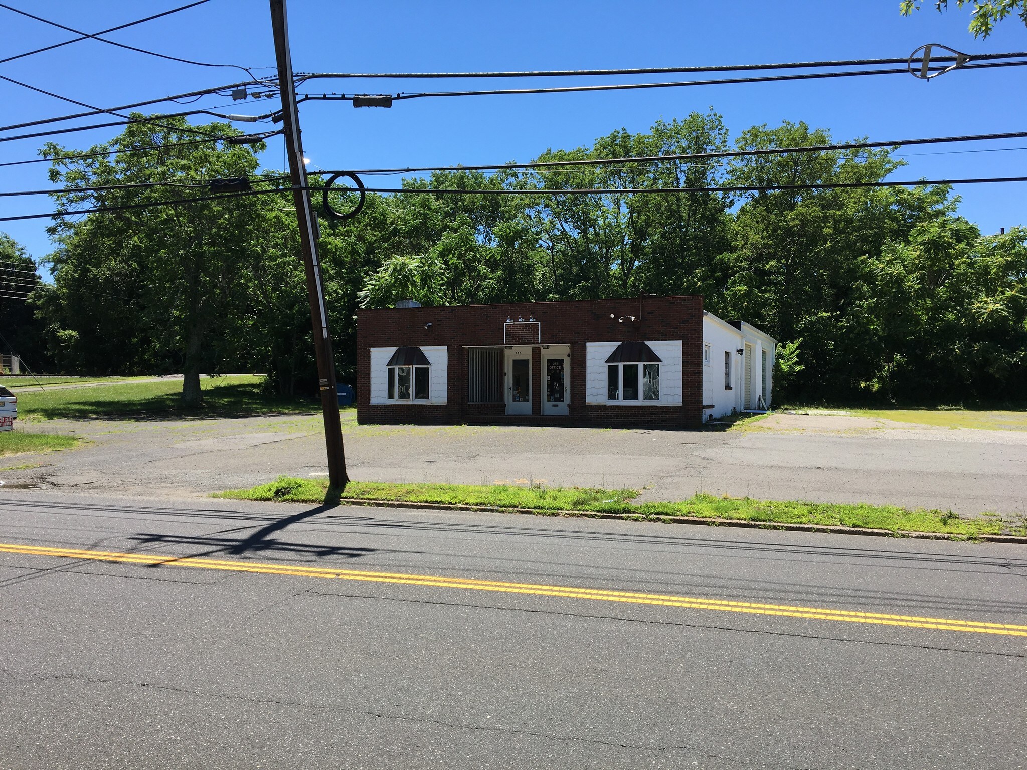 258 Gatzmer Ave, Jamesburg, NJ 08831