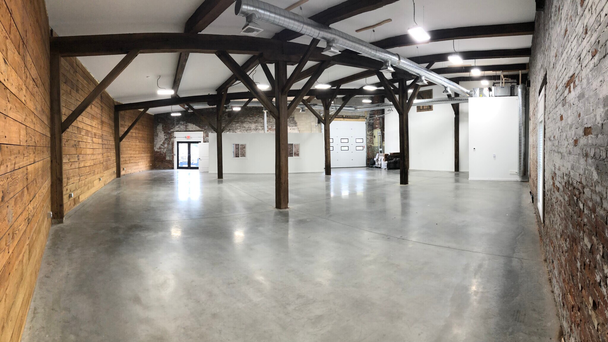 26 Buck St, Putnam, CT for sale Building Photo- Image 1 of 1