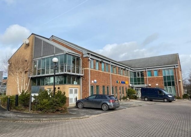 Woodhead Rd, Birstall for sale Primary Photo- Image 1 of 1