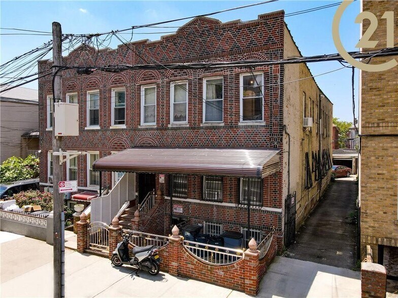 548 E 96th St, Brooklyn, NY 11212
