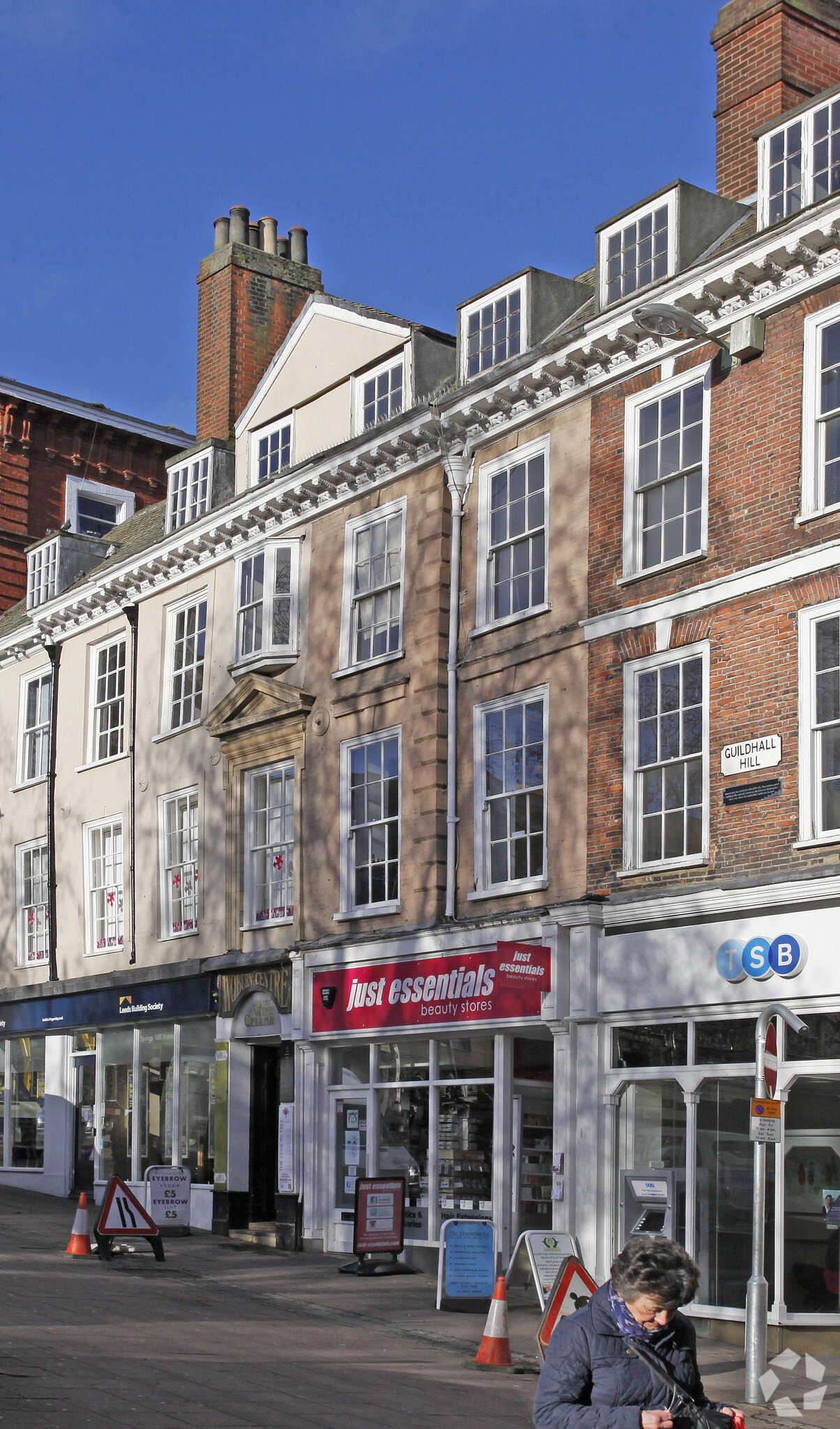 8 Guildhall Hl, Norwich, NR2 1JG - Woburn Court | LoopNet