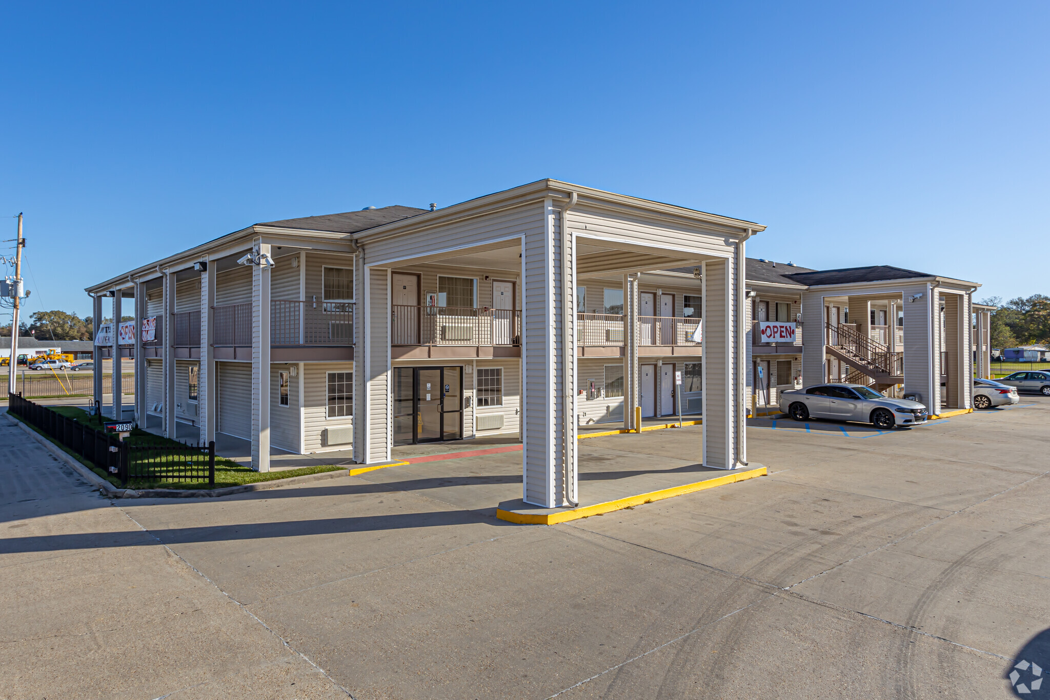 2090 Main St, Baker, LA for sale Primary Photo- Image 1 of 1