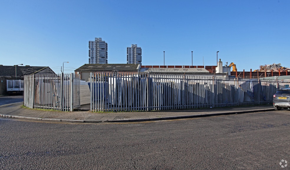 33 Pensbury Pl, London for lease - Building Photo - Image 2 of 2