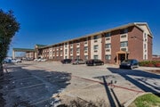 Quality Inn DFW Airport North - Motel