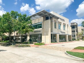 207 E Shore Dr, The Woodlands, TX for lease Building Photo- Image 1 of 7