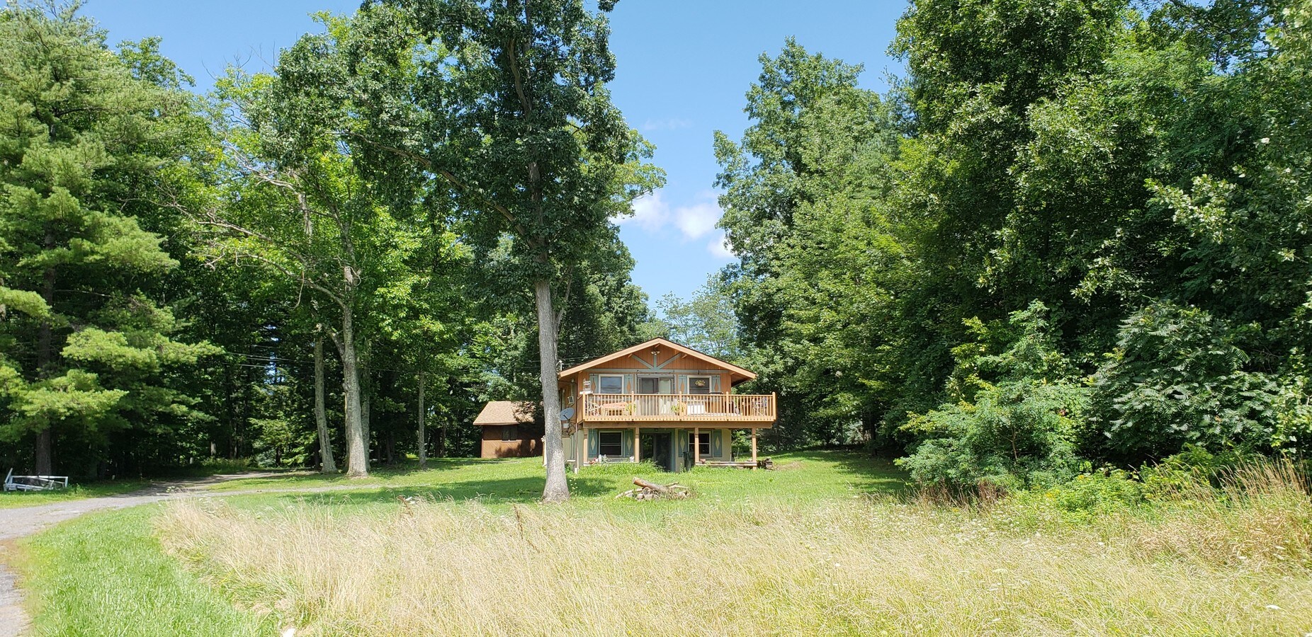 51 Fairway Dr, Greenville, NY 12431