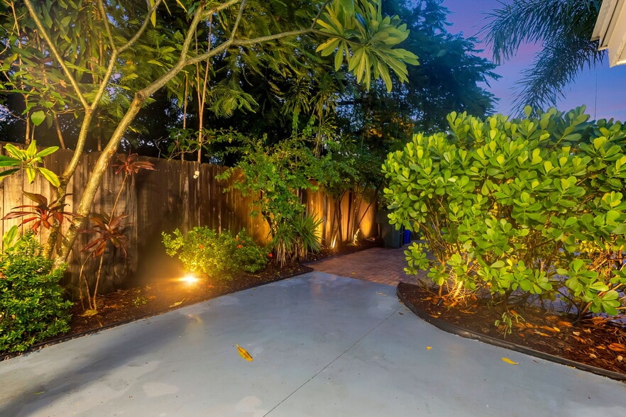 1317 NE 1st Ave, Fort Lauderdale, FL for sale - Building Photo - Image 3 of 73