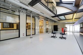 Office in Levallois-Perret for lease Interior Photo- Image 2 of 8