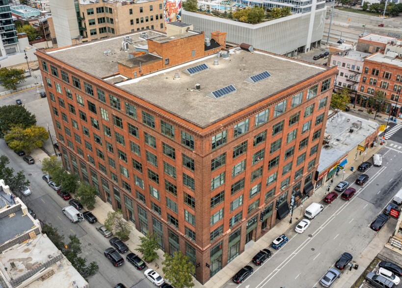 820 W Jackson Blvd, Chicago, IL for lease - Building Photo - Image 1 of 11