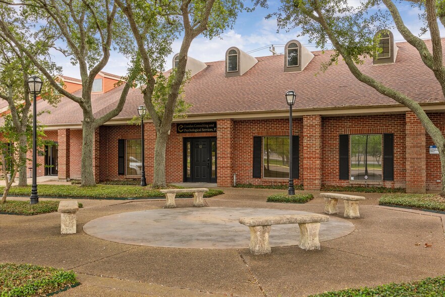 1501 N Amburn Rd, Texas City, TX for sale - Building Photo - Image 1 of 22