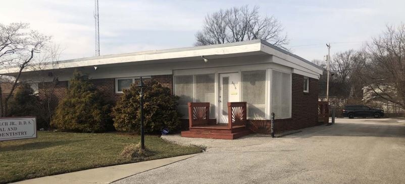 2316 W Sylvania Ave, Toledo, OH for sale Primary Photo- Image 1 of 1