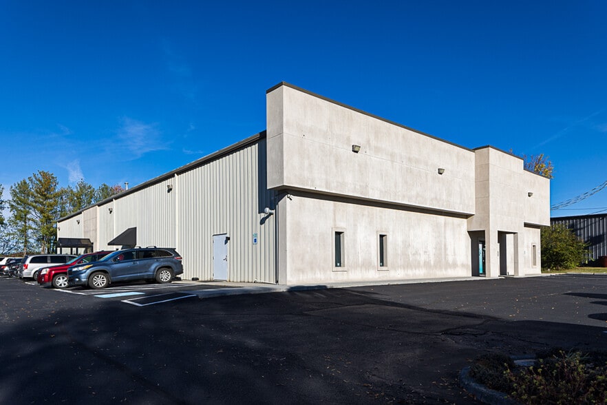 2528 Wesley St, Johnson City, TN for sale - Building Photo - Image 1 of 12