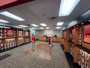 7126-7220 Fulton Dr, Canton, OH for lease Interior Photo- Image 2 of 6