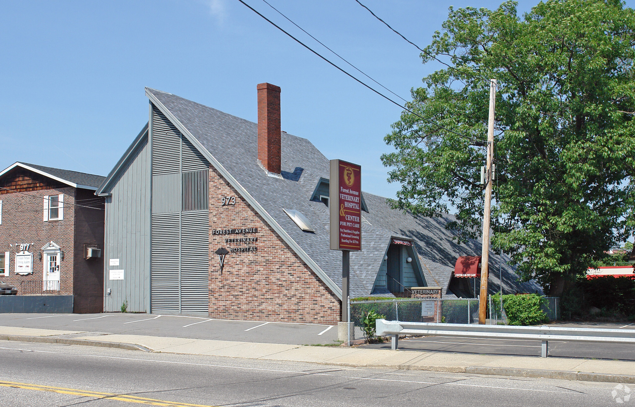 975 Forest Ave, Portland, ME for sale Primary Photo- Image 1 of 1