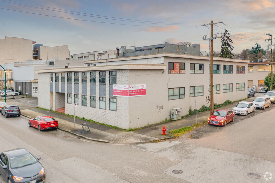 196 W 6th Av, Vancouver, BC for lease - Building Photo - Image 2 of 29