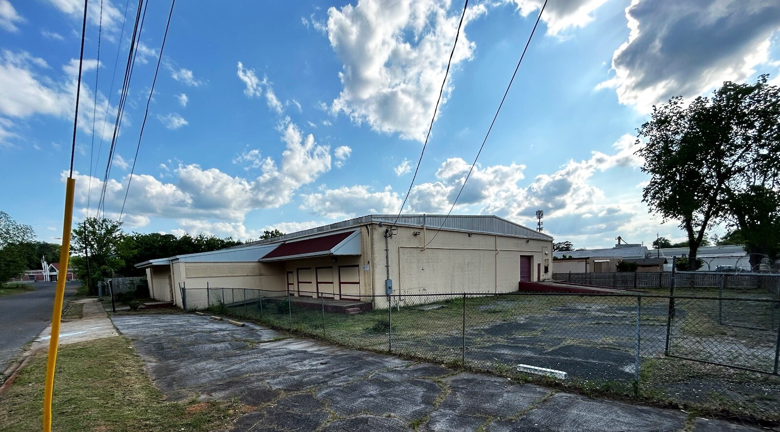 624 Goldwire Pl SW, Birmingham, AL for lease Building Photo- Image 1 of 12