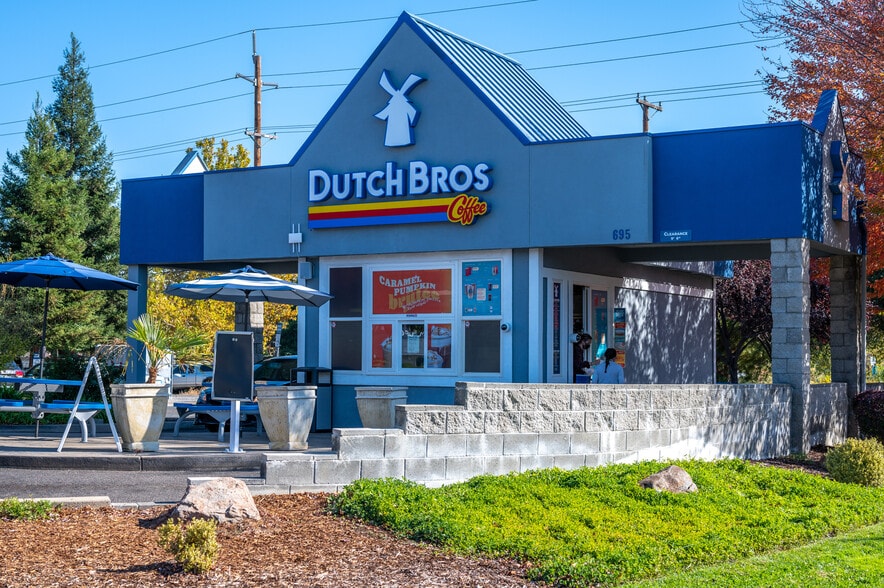 Dutch Bros, Redding, CA for sale - Building Photo - Image 1 of 1